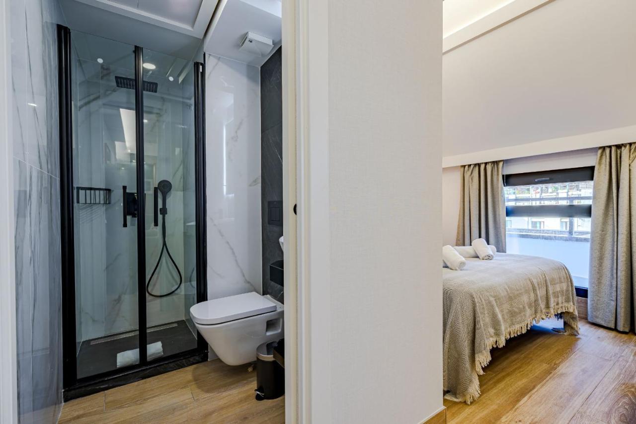 Feelathome Ventas Suites Madrid Exteriör bild